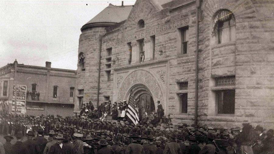 A community send-off for Company H, which included Cummings, was held April 27, 1898, on Main Street in Menomonie on the steps of the Mabel Tainter theater. Sixty-eight soldiers went off to war.